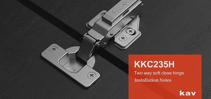 Two way clip on sofe close hinge